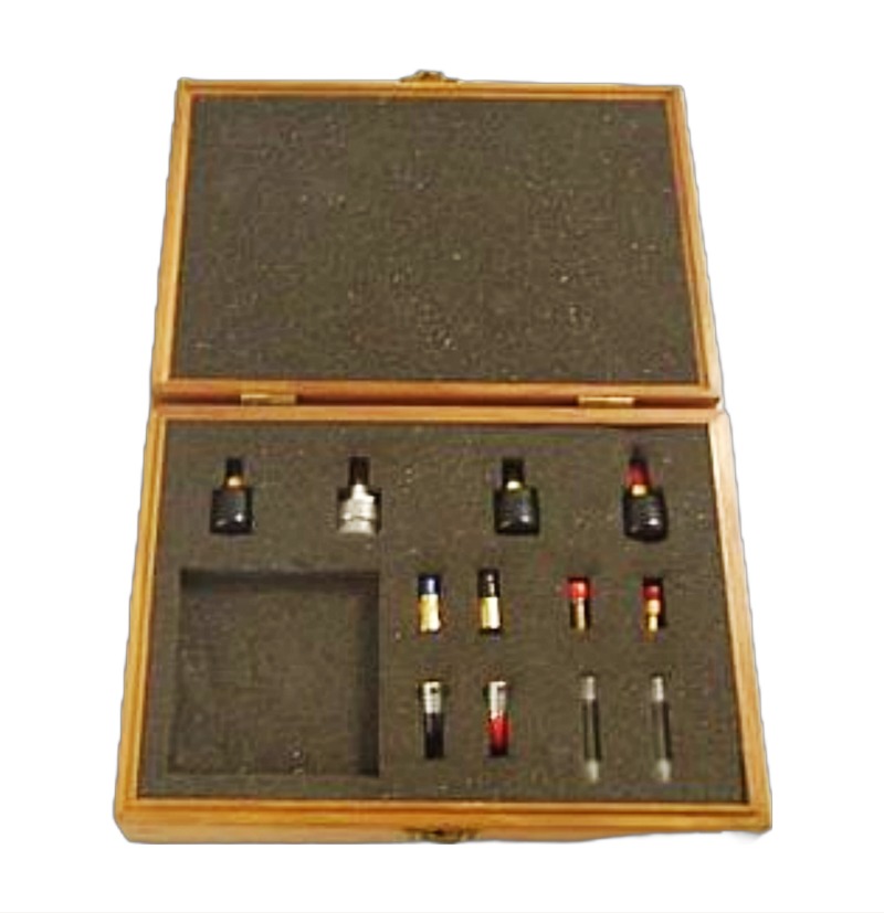 Keysight / Agilent 85033C Calibration Kit, 3.5mm